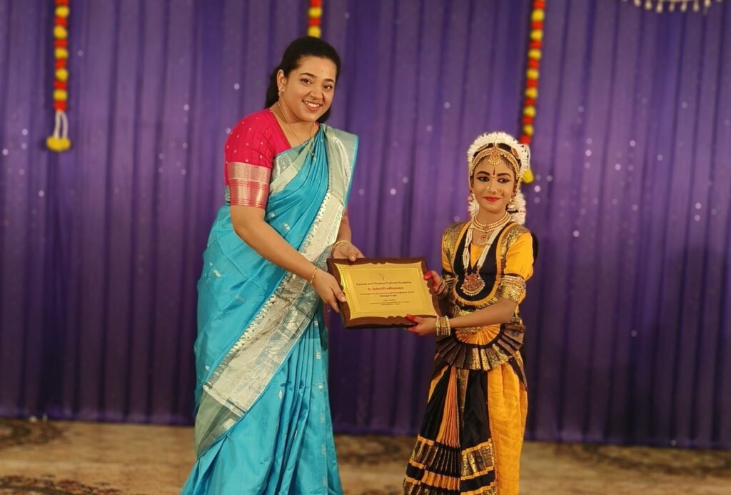 Ashvi Pardhanya Chalangai poojai 01
